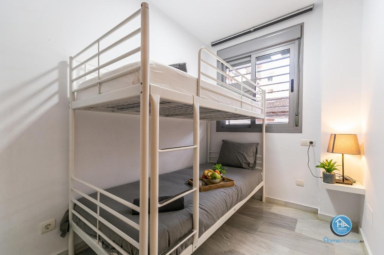 Malaga Boutique Stay - Carlos Haya Area With Parking Zewnętrze zdjęcie